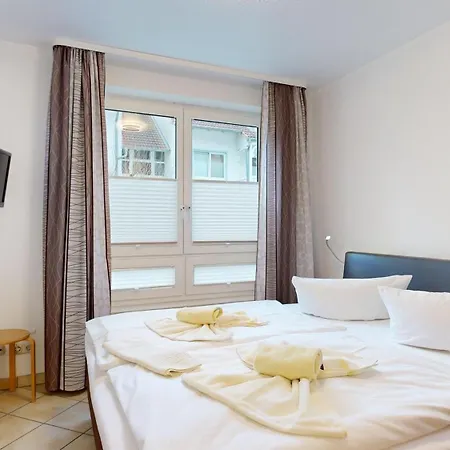 Appartementhaus Binzer Sterne 45 בינץ