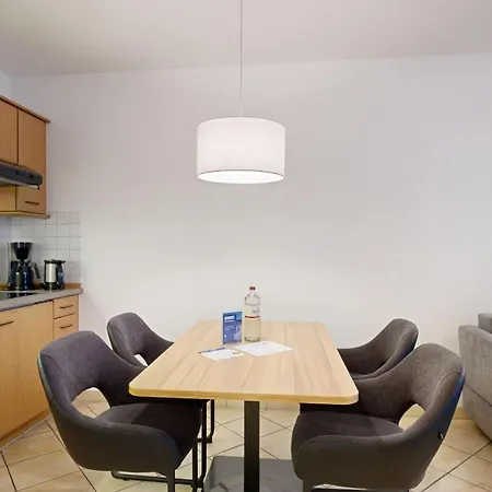 Appartementhaus Binzer Sterne 45 * בינץ